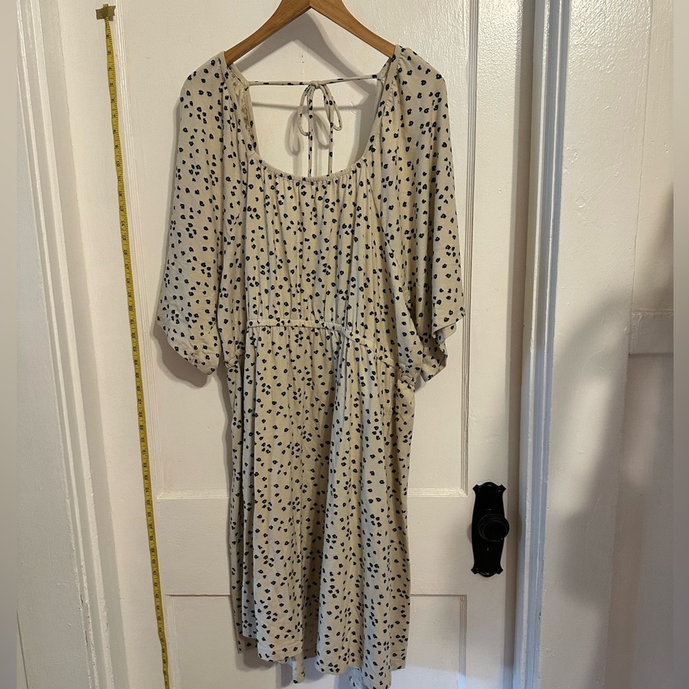 PACT Hazy Petals Luxe Jersey Flutter Sleeve Dress 3XL
